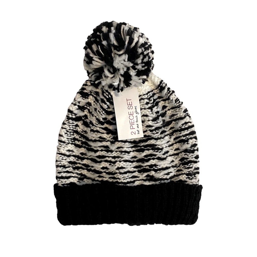 Black & white Pom Pom hat and touch gloves